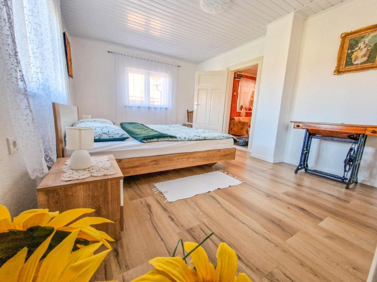 Holiday House Rukavina Donje Pazariste Esterno foto